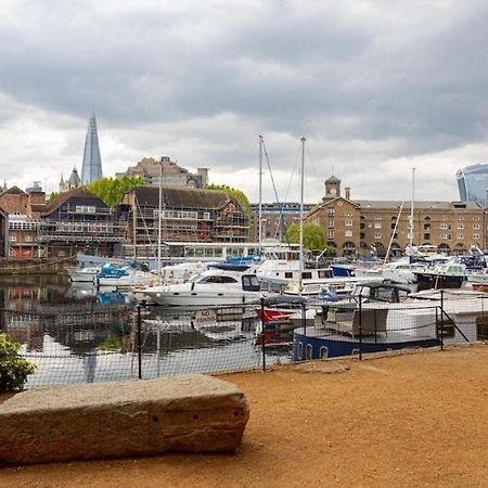 Amazing Marina-Overlooking 1Bed London Exterior photo