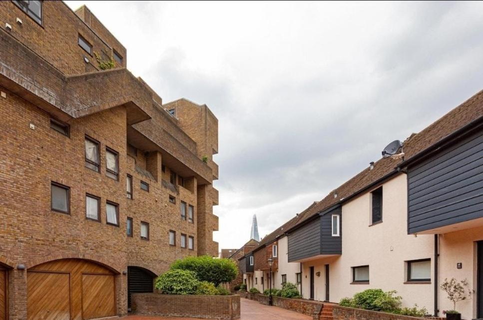 Amazing Marina-Overlooking 1Bed London Exterior photo