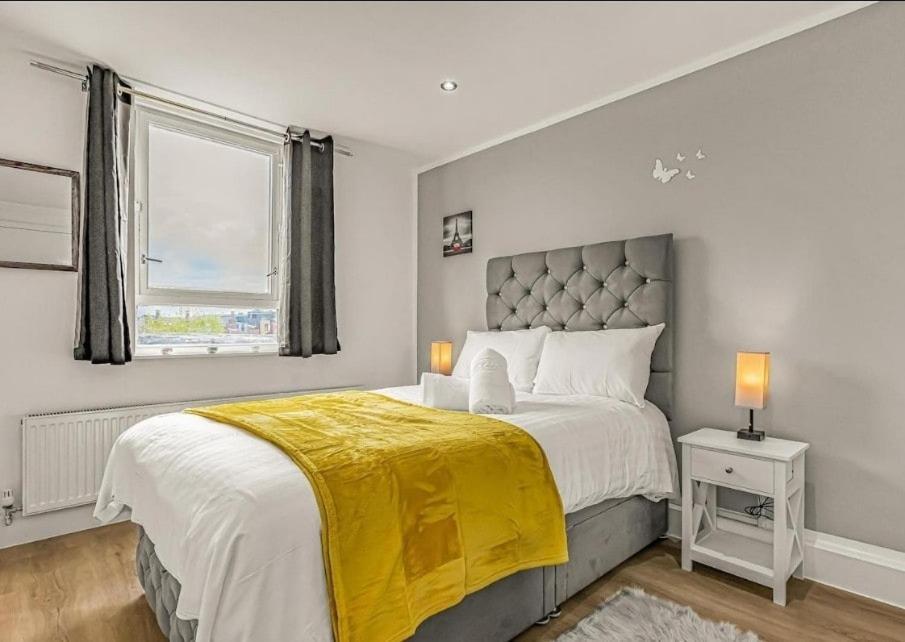Amazing Marina-Overlooking 1Bed London Exterior photo