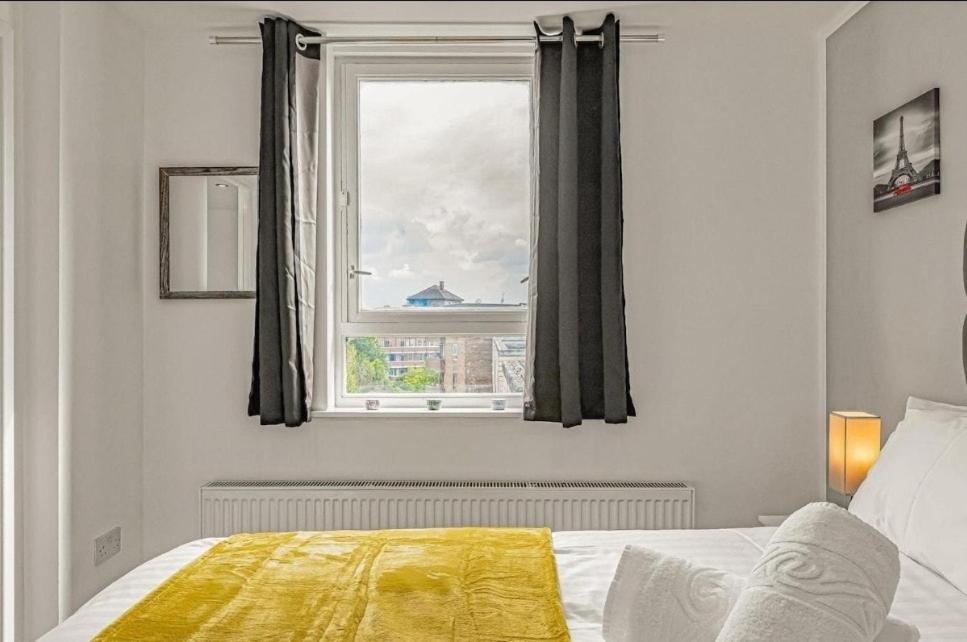 Amazing Marina-Overlooking 1Bed London Exterior photo